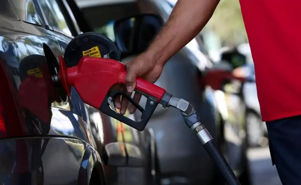 Aumento nos Preços da Gasolina e Diesel em Postos do Paraná: Entenda o que Aconteceu