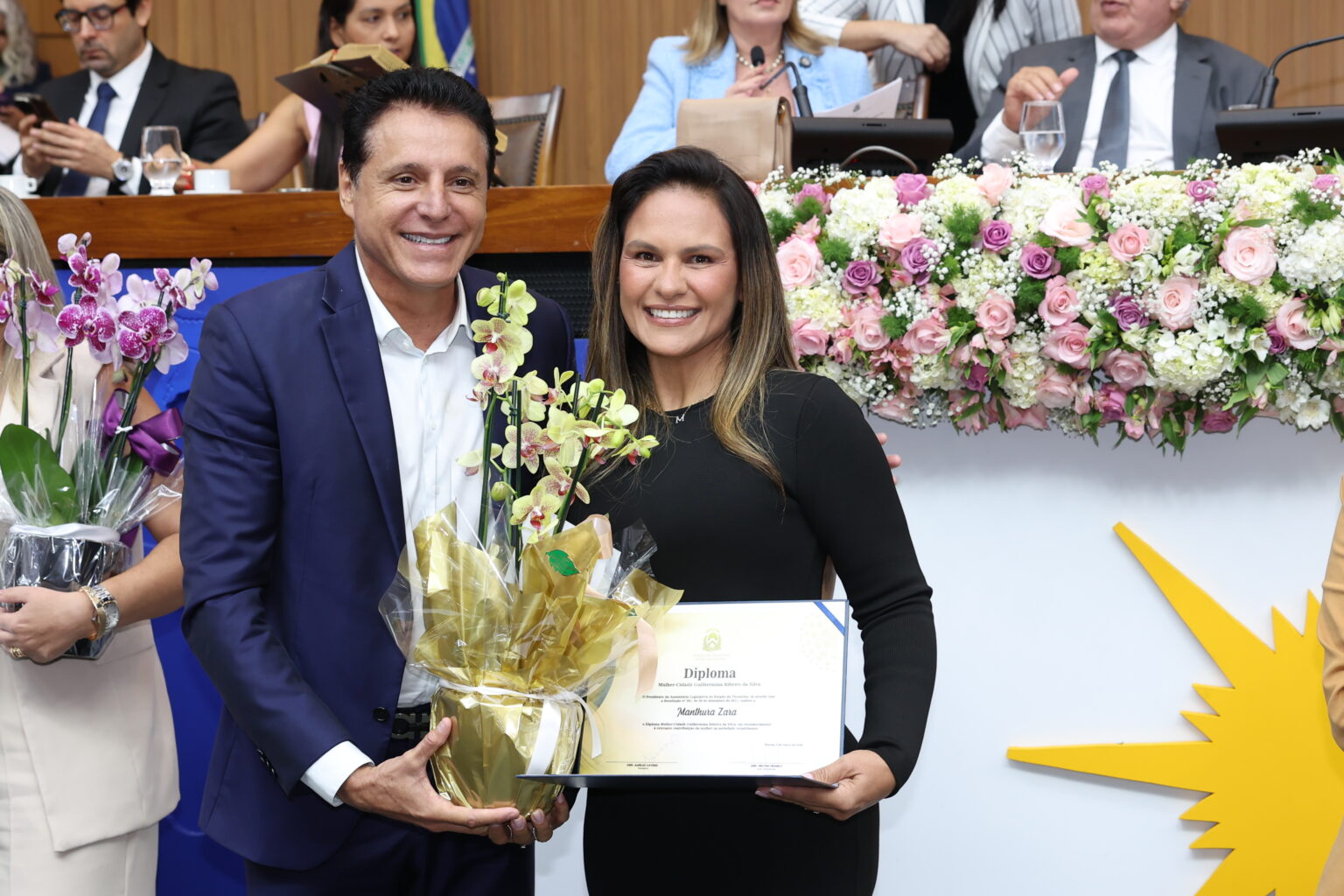 Deputado Nilton Franco Homenageia Manthura Zara no Dia da Mulher: Um Reconhecimento ao Agronegócio
