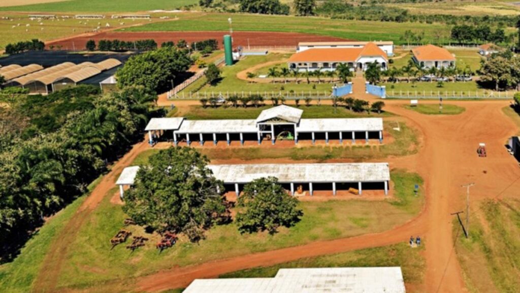Lucro da Ourofino Saúde Animal Cresce 10 Vezes e Ações Disparam 48% em 2026