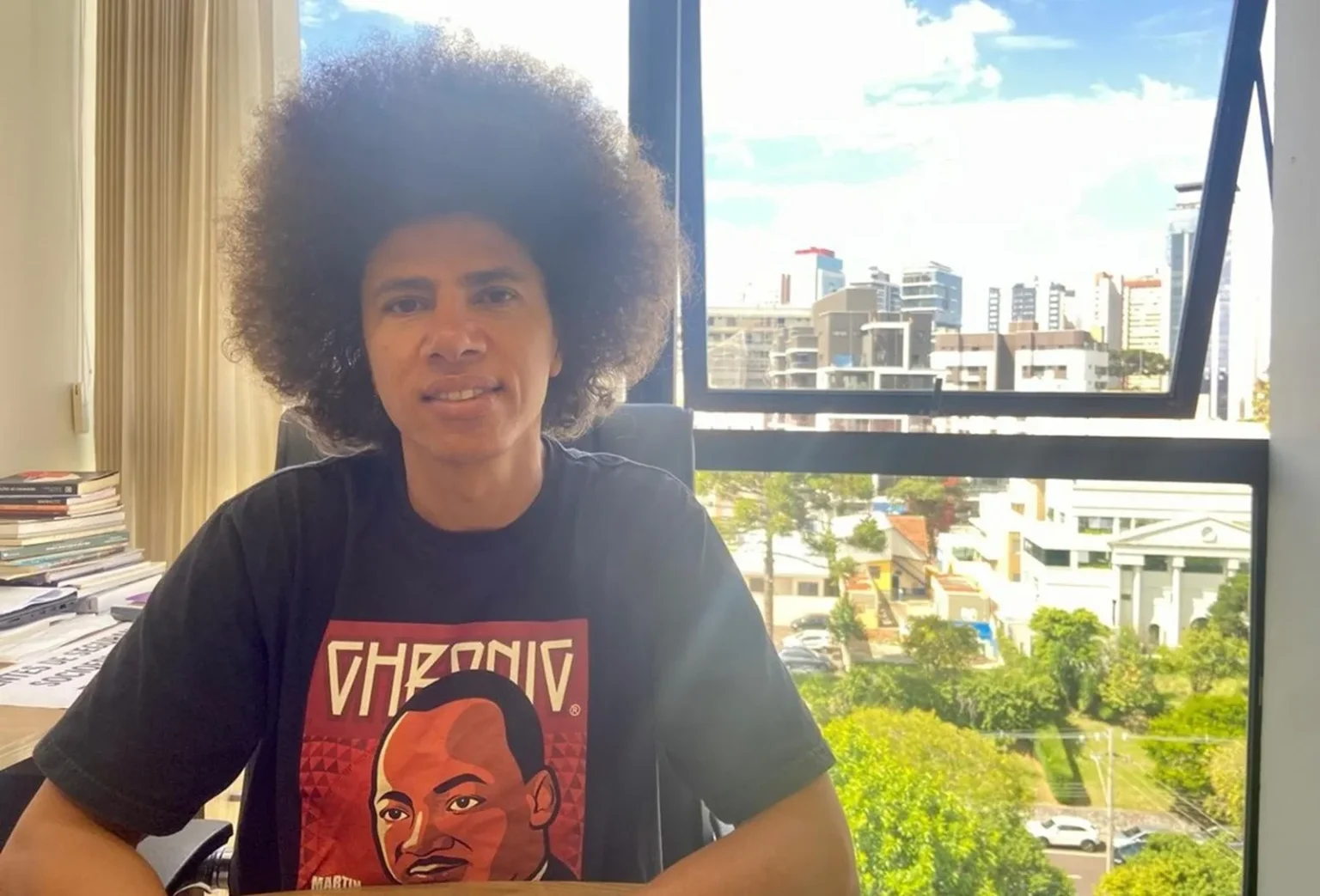 Renato Freitas Reflete Sobre Sua História, Trajetória Política e Desafios de Cassação