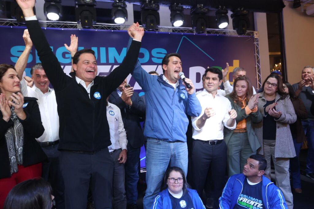 Sandro Alex Defende Continuidade das Obras e Projetos no Paraná em Evento - Política 2024