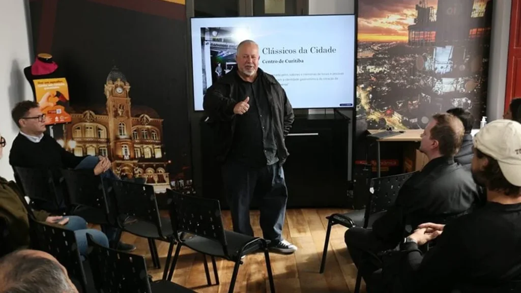 Roteiro gastronômico destaca clássicos de Curitiba e valoriza tradição local Roteiro gastronômico destaca clássicos de Curitiba e valoriza tradição local