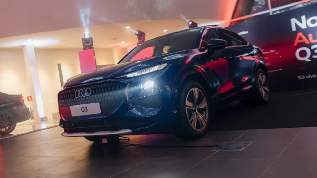 Audi Curitiba Lança o Novo Q3 com Exclusividade e Tecnologia Avançada Audi Curitiba Lança o Novo Q3 com Exclusividade e Tecnologia Avançada