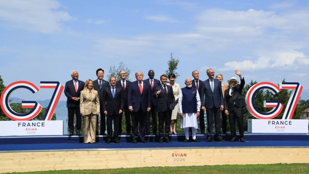 Lula e Trump evitam cumprimentos durante foto oficial do G7 na França Lula e Trump evitam cumprimentos durante foto oficial do G7 na França