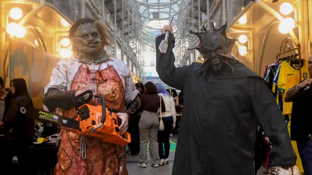Tianguis Cultural Zombie retorna à Rua 24 Horas com arte e música alternativa em Curitiba