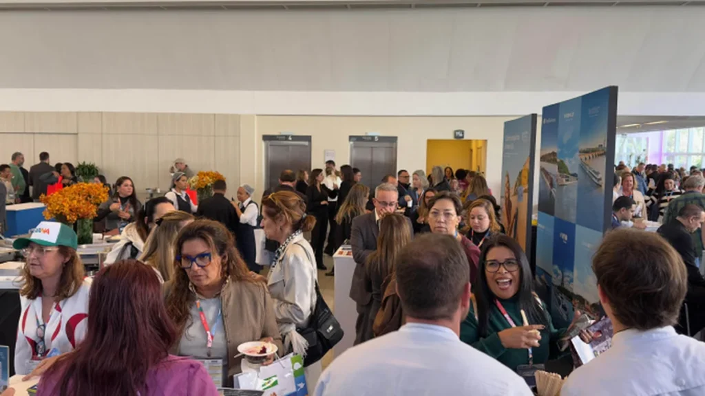 Empresários do turismo têm 2 oportunidades para participar de feiras com Viaje Paraná em 2024