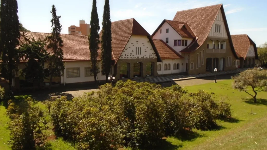 Guia Estratégico do Paraná para Fortalecer o Turismo Regional em 2024