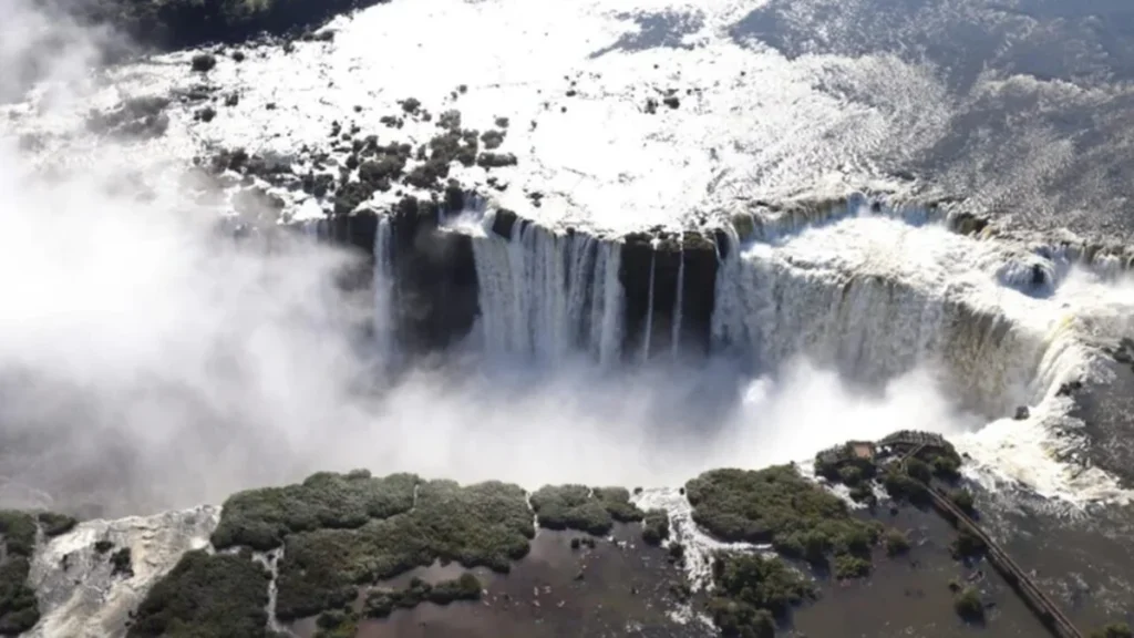 Turismo em Alta: Paraná entra no Top 10 dos destinos mais vendidos em 2025