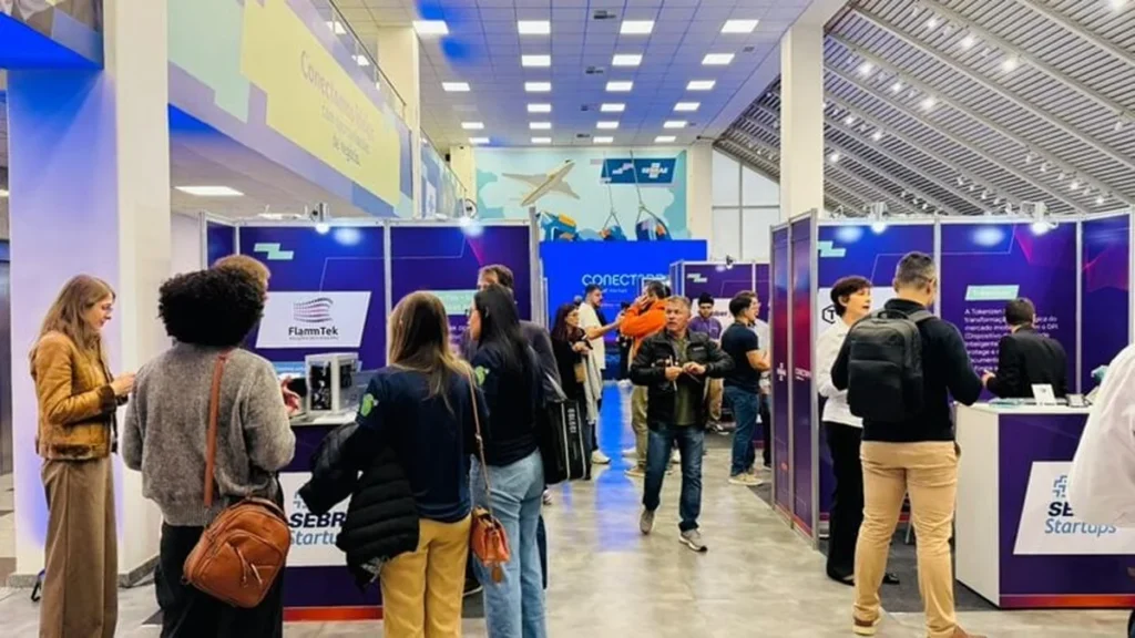 ConectaPR em Curitiba: 11ª edição impulsiona negócios e inovação com investidores e empreendedores
