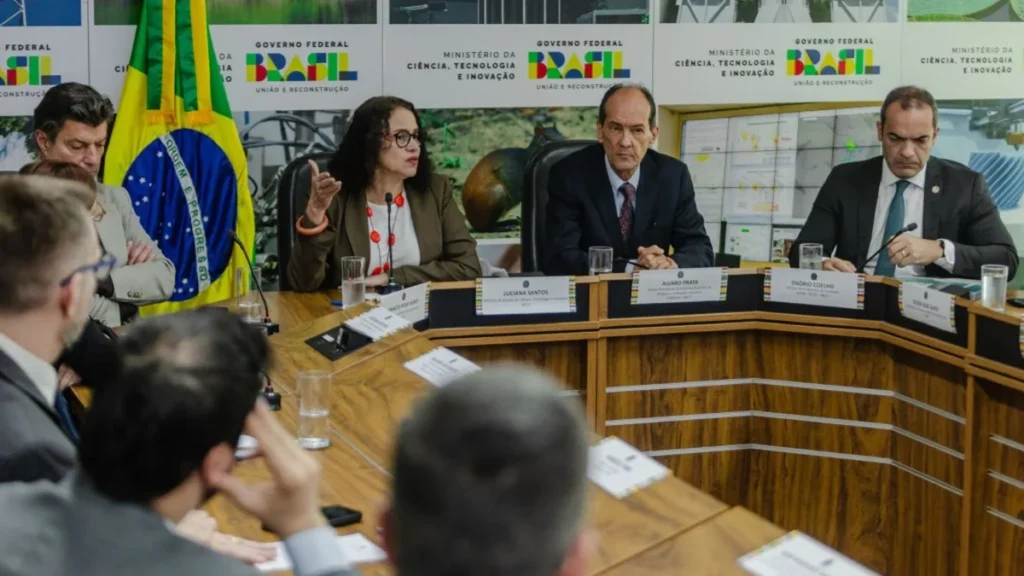 Paraná inaugura centro de competência em hidrogênio verde com investimento de R$ 60 milhões