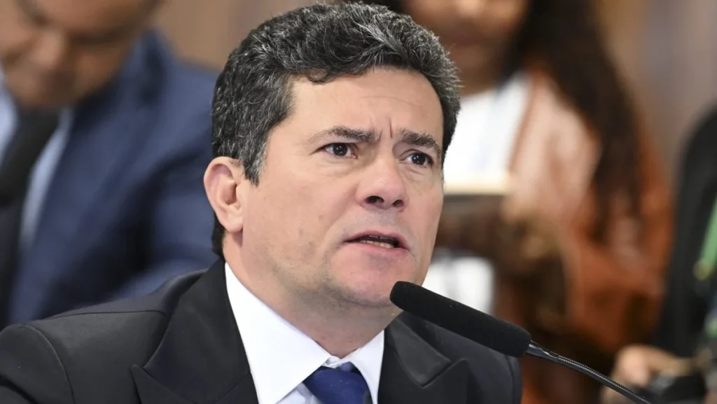 Moro lidera com folga e tem chances reais de vencer no 1º turno no Paraná