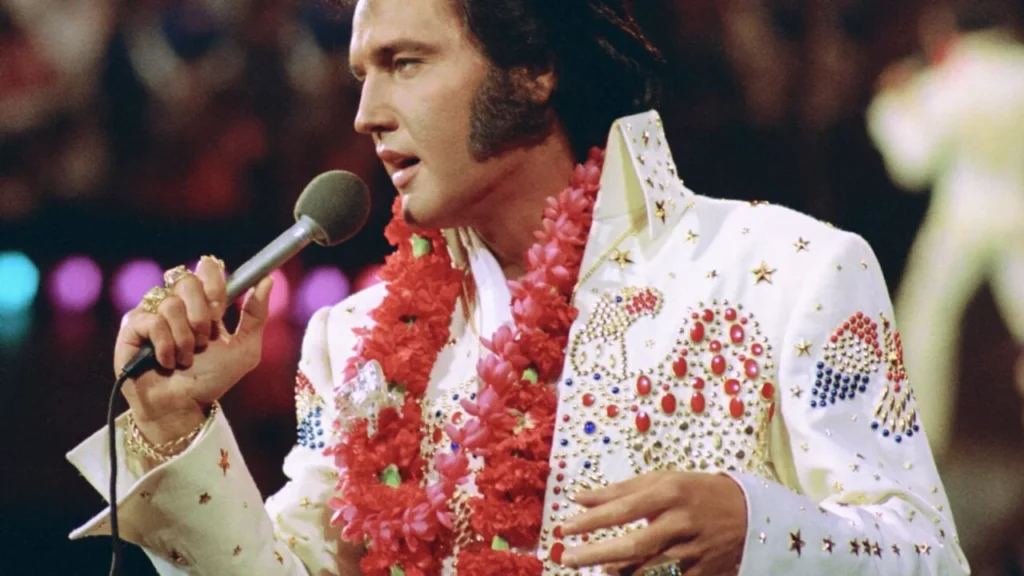 Exposição oficial de Elvis Presley com mais de 400 itens originais chega a Curitiba Exposição oficial de Elvis Presley com mais de 400 itens originais chega a Curitiba