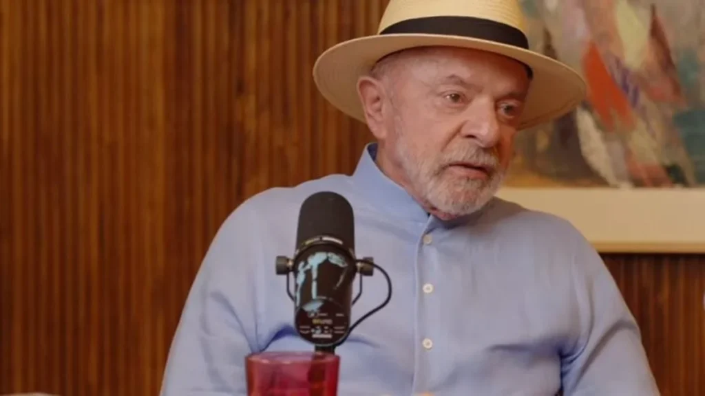 Lulinha mora na Espanha e evita comentar investigação, diz Lula Lulinha mora na Espanha e evita comentar investigação, diz Lula