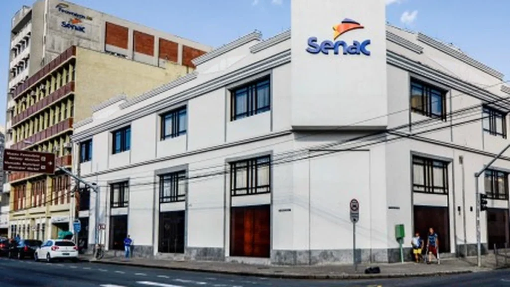Faculdade Senac Curitiba Centro abre inscrições com 50% de desconto para novos alunos em 2024
